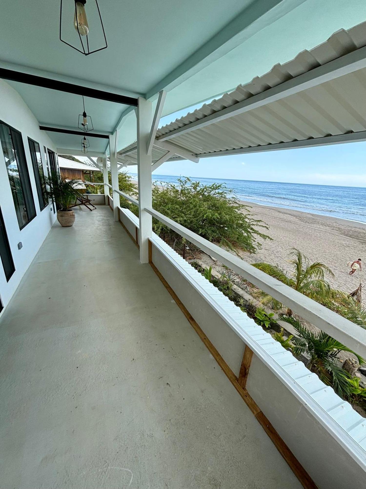 Stella Mar Oceanfront Hotel Popoyo Room photo